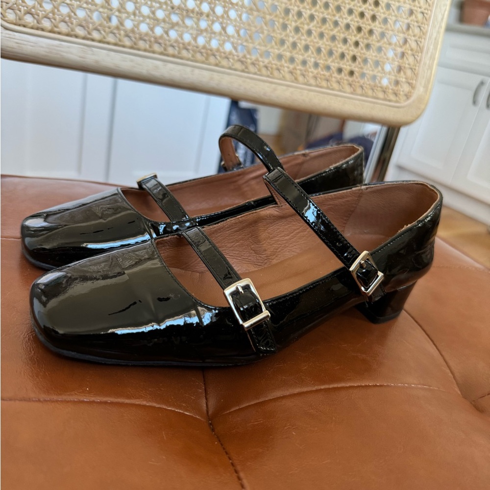 MONPIEL Patent Leather Mary Jane’s